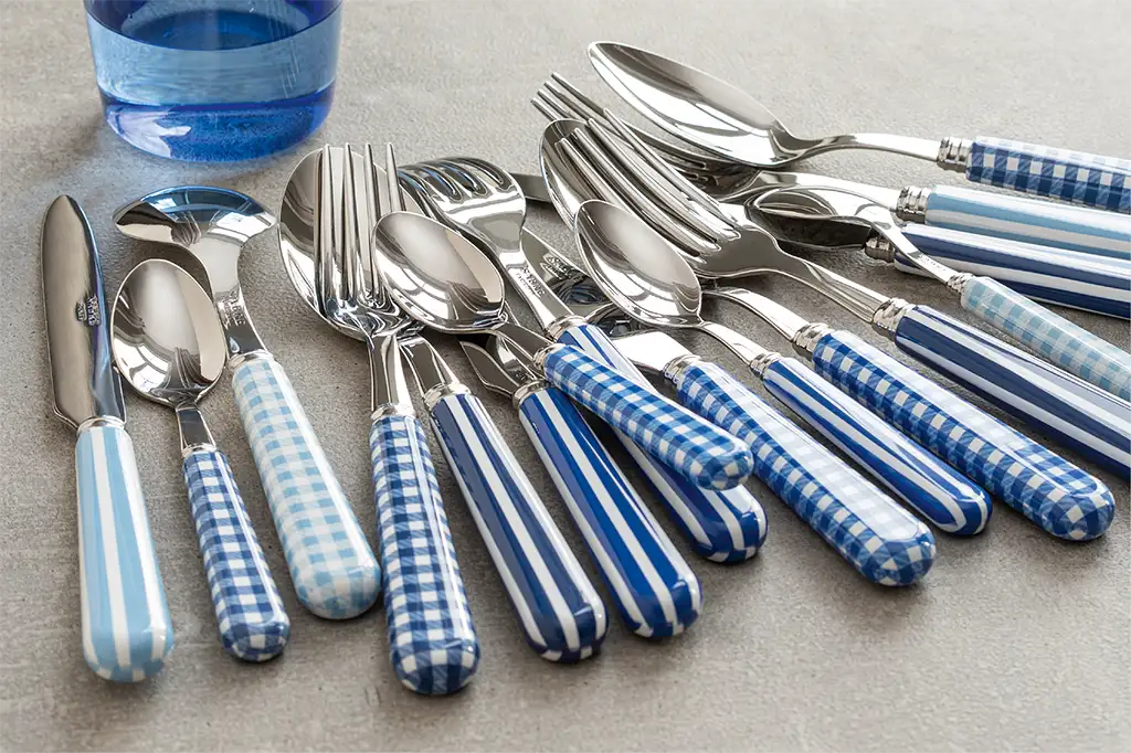 Fur die erste Wohnung - Sabre Buntes Besteck